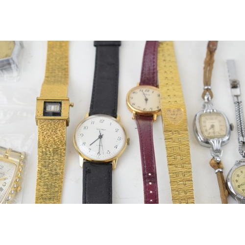 437 - A large collection of vintage ladies and gentlemen's mechanical and quartz wristwatches, pocket watc... 