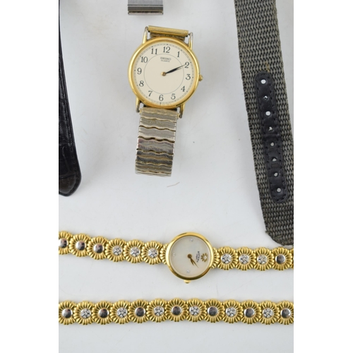 439 - A collection of vintage and contemporary ladies and gentlemen's wristwatches by Seiko Lorus and Foss... 