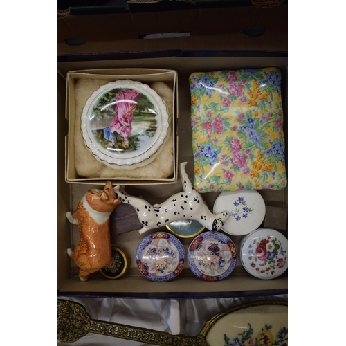 616 - A boxed vintage dressing table set together with a collection of enamel pill boxes, a silver pill bo... 