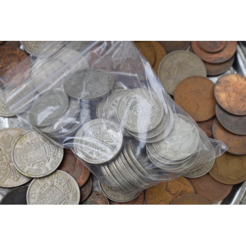 488 - A collection of UK coinage to include half silver 2 Shillings and Half Crowns, (475.5 grams) togethe... 