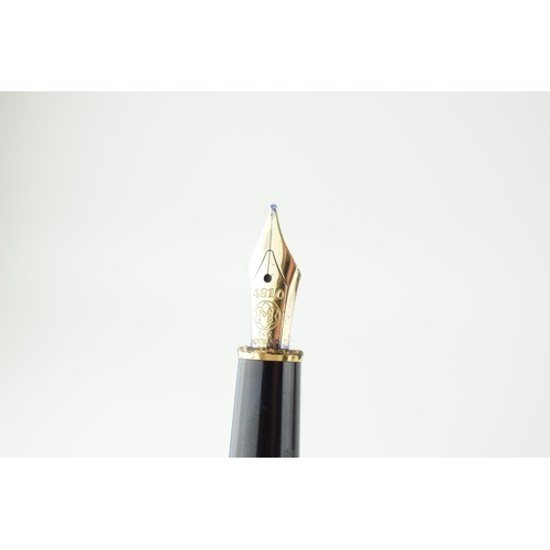 491 - Montblanc Meisterstuck Fountain Pen in black with one broad and two narrow gold bands, 14ct gold 481... 