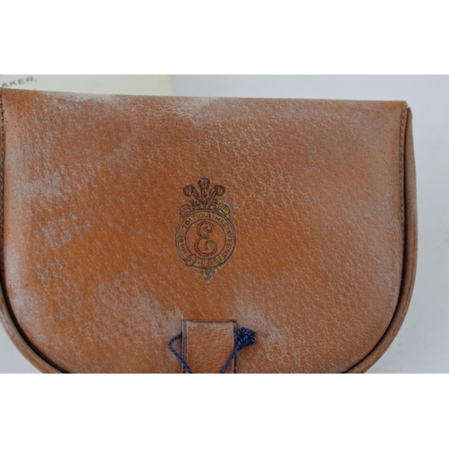 506 - Duke and Duchess of Windsor: a leather purse bearing Royal insignia in original box and bearing the ... 