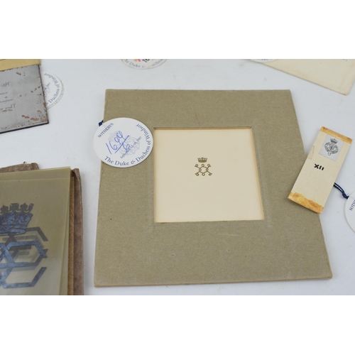 507 - Duke and Duchess of Windsor: A collection of printing / stationary paraphernalia relating to the Duk... 