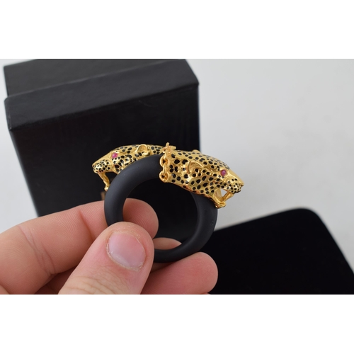 509 - The Duchess of Windsor Panther large pin / brooch 22ct gold plated copy of this famous piece of jewe... 