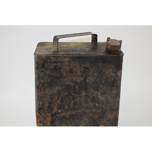 512 - A collection of automobilia items to include a Pratts 2 gallon petrol can with Pratts brass cap, a K... 