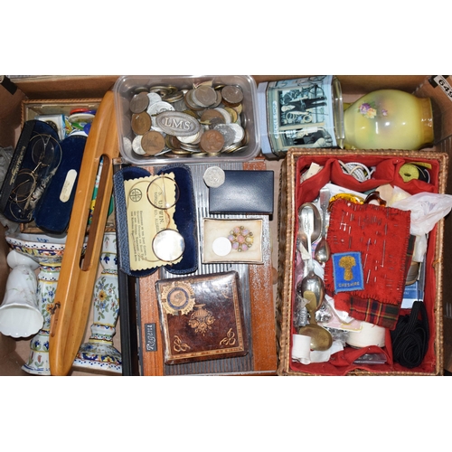 649 - A mixed lot of items to include UK and foreign coinage with some silver coins noted, stamps, a colle... 