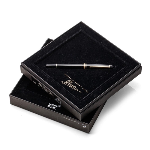 132 - Montblanc Meisterstuck Fountain Pen, Homage a Frederic Chopin, gold trim, medium 14 carat gold nib, ... 