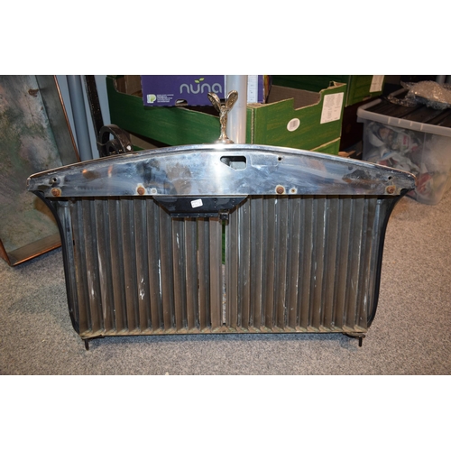 142 - A Rolls-Royce Silver Seraph radiator grill. Produced from 1998 - 2002. Spirit of Ecstasy mascot move... 