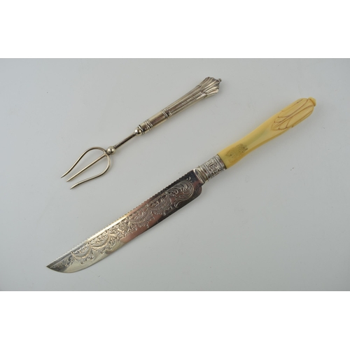 285 - Victorian silver bread knife with ornate blade, London 1900, with a silver bread fork, Birm 1902 (2)... 