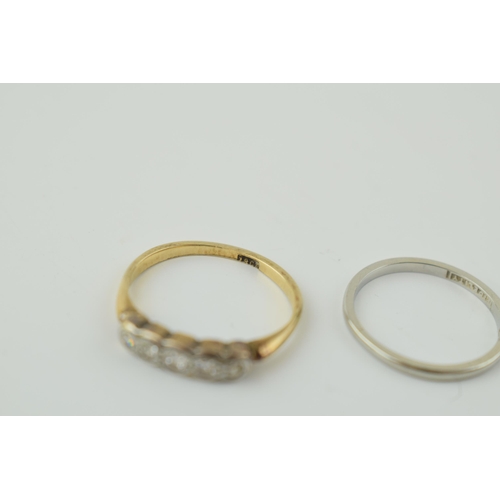 346 - An 18ct white gold wedding band (ring size J 1/2) together with an 18ct yellow gold ring set with fi... 