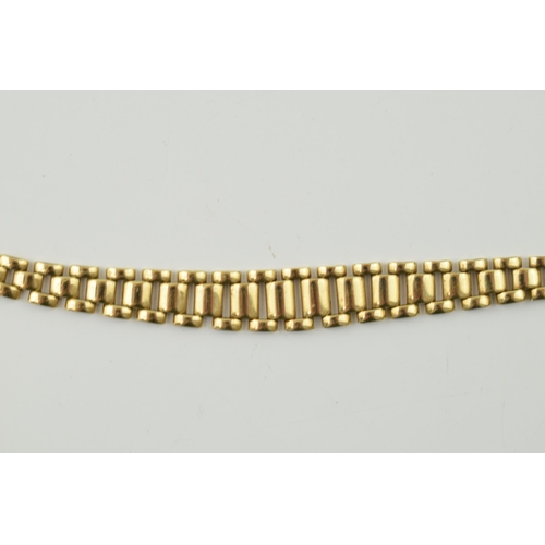 370 - 9ct Italian yellow gold flat brick link graduated necklace, 19.4 grams, 43cm long.