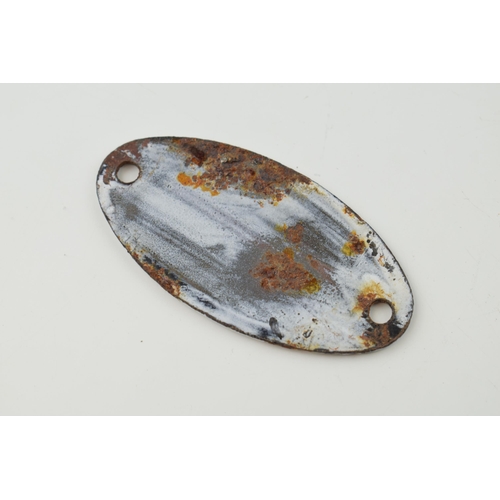 200 - Vintage enamel sign with number '19', ideal for a house name, 7.5cm wide.