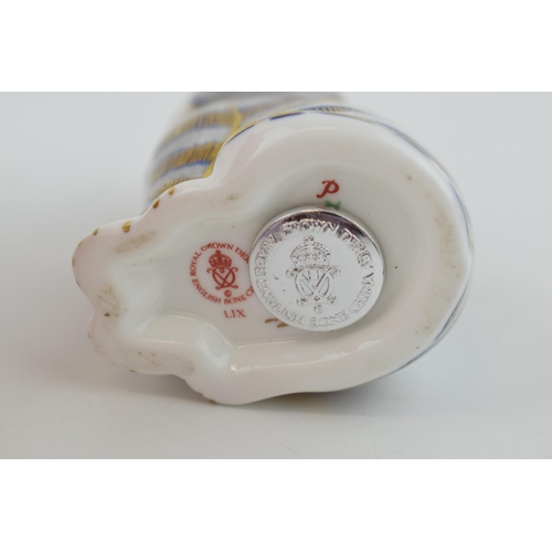 10 - Royal Crown Derby paperweight in the form of an 'Sitting Kitten', first quality with stopper, Height... 