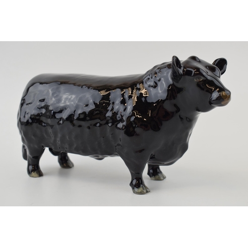 134 - Beswick Aberdeen Angus bull (chip to front left hoof).