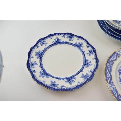 79 - A group of 19th and 20th century blue and white transfer-printed wares to include
Wedgwood Fallow De... 