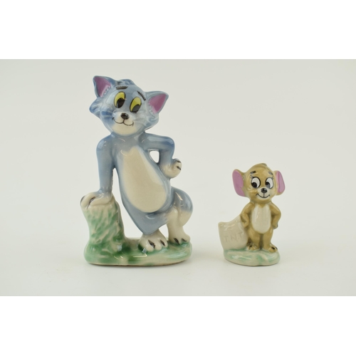 85 - Wade Tom and Jerry figures (2).