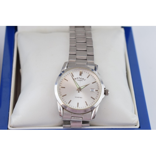 284 - A pair of boxed Rotary wristwatches to include a ladies gilt watch and a gents steel watch, 34mm (2)... 