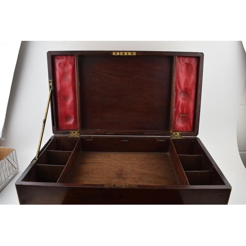 400 - 19th century mahogany apothecary box with fitted interior with space for 6 bottles, with brass handl... 