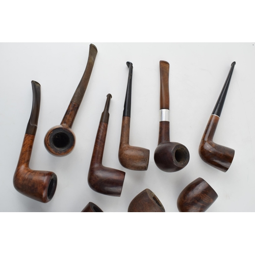 413 - A collection of vintage tobacco smoking pipes to include briar examples by 'Kaywoodie', 'Nasta', 'No... 