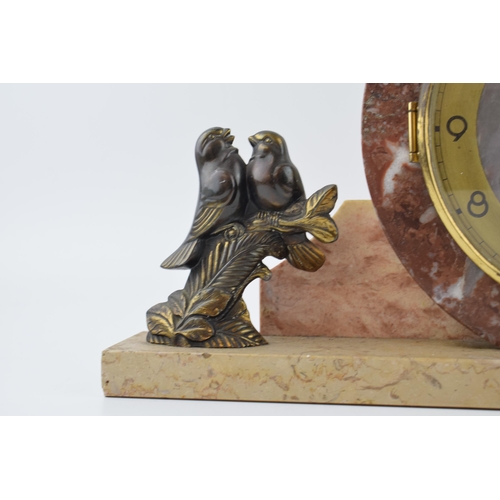 421 - French Art Deco mantle clock, flanked by lovebirds, 43cm long.