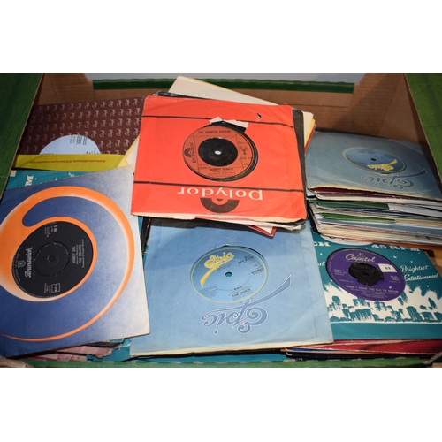 363 - A collection of vinyl 45 singles from the 1960s and 1970s to include records on labels such 'New Wor... 