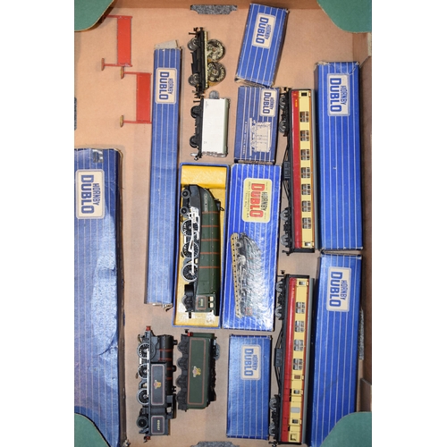 477 - A good collection of Hornby Dublo 3 rail vintage model railway toys. c1950s. To included Boxed 'Silv... 