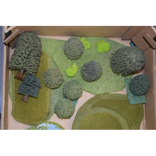 498 - A collection of scenery for Warhammer, Stratergy games, or would also suit model railway dioramas. T... 