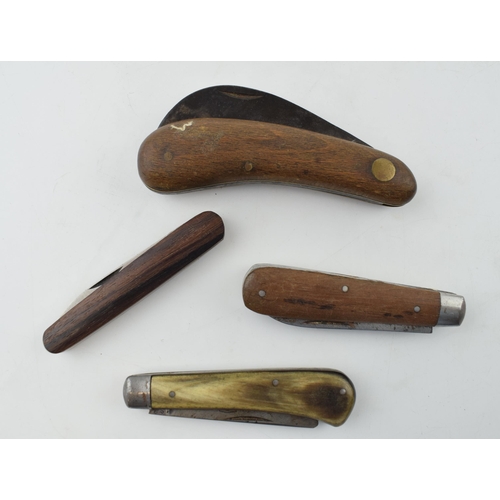 518 - A collection of wooden handled pocket knives to include good examples by Joseph Rodgers, Taylors Eye... 