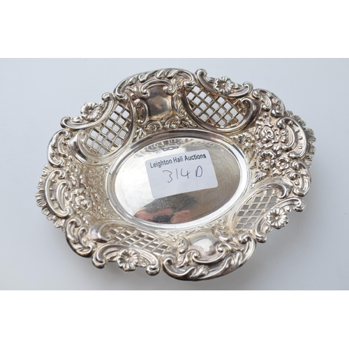 314D - Silver ornate dish, 82.1 grams, Sheffield 1938, 15.5cm long.