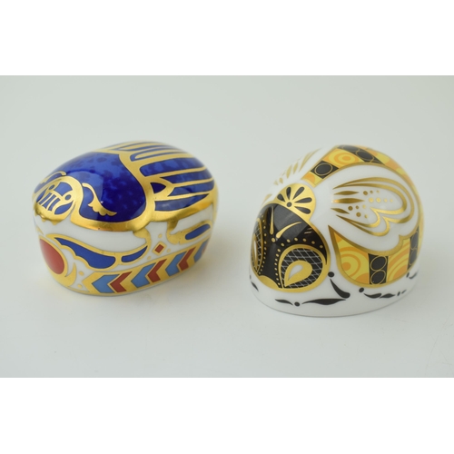 103 - Two Royal Crown Derby paperweights, Bumblebee, 6cm wide, Collectors Guild exclusive for 2015, gold s... 