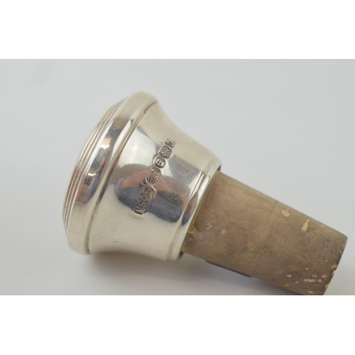 566 - Silver topped wine bottle cork / bottle stop, engraved to top, Birm 2011, 62mm long.