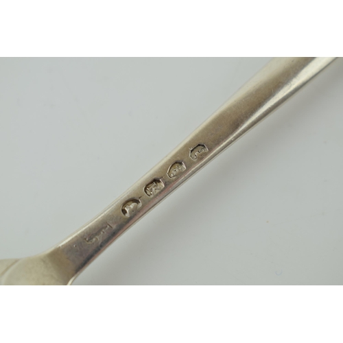 630 - Silver bone marrow scoop, London 1806, P, A & W Bateman, 44.2g, 22.5cm long.