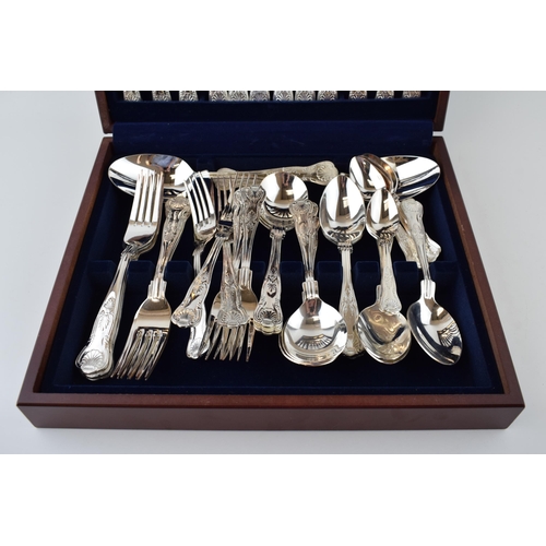 645 - A 'Viners' cased cutlery set.