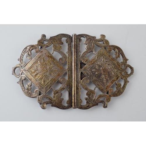 652 - Silver nurses ornate belt buckle, Birmingham 1959, 35.6g.