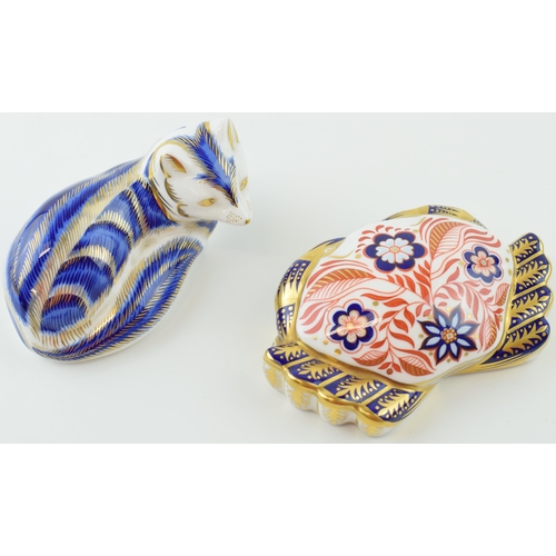 130 - A pair of Royal Crown Derby paperweights in the form of a Crab and an Arctic Fox, both first with go... 