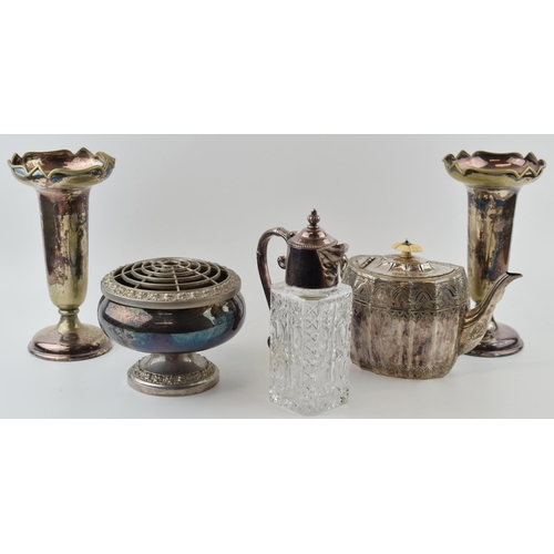 600 - Silva plated item to include a bacchanalian glass claret jug, a teapot with ribbed edges, a pair of ... 