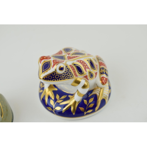 141 - Three Royal Crown Derby Paperweights, Frog, decorated in the Imari palate, date code for 1996 (LIX),... 
