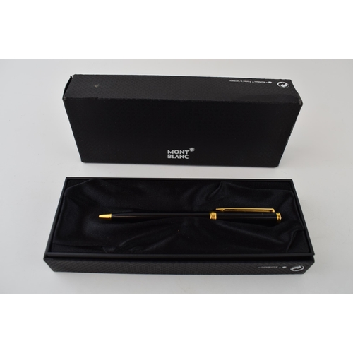 544A - Montblanc Noblesse Oblige Ballpoint Pen, black resin with gold coloured fittings, in a fitted Mont B... 