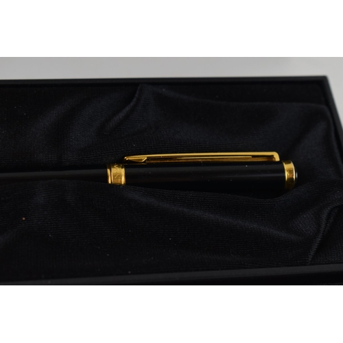 544A - Montblanc Noblesse Oblige Ballpoint Pen, black resin with gold coloured fittings, in a fitted Mont B... 