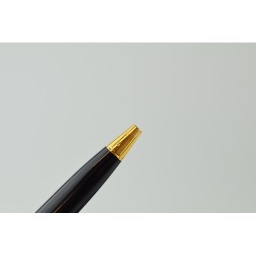 544A - Montblanc Noblesse Oblige Ballpoint Pen, black resin with gold coloured fittings, in a fitted Mont B... 