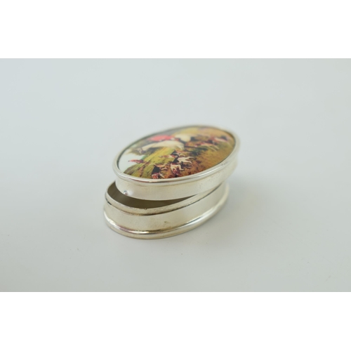 100 - Contemporary silver pill box with enamel hunting scene insert (af), weight 18.6g gross.