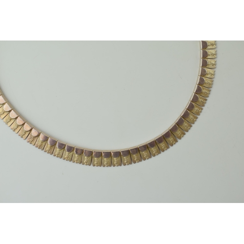 74 - Silver collar necklace, 32g, 40cm long.