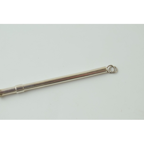 84 - Silver (tests as) retractable cocktail stirrer with working mechanism, 12cm long when extended.