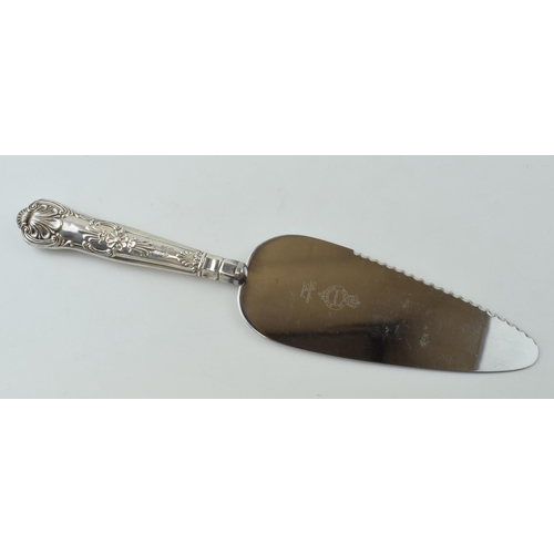 87 - Silver handled cake slice, Sheffield 1963, 25.5cm.