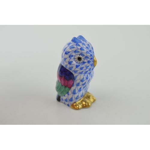 2 - Herend Pottery miniature figure of an Owl, in blue fishnet decoration, 5cm tall.