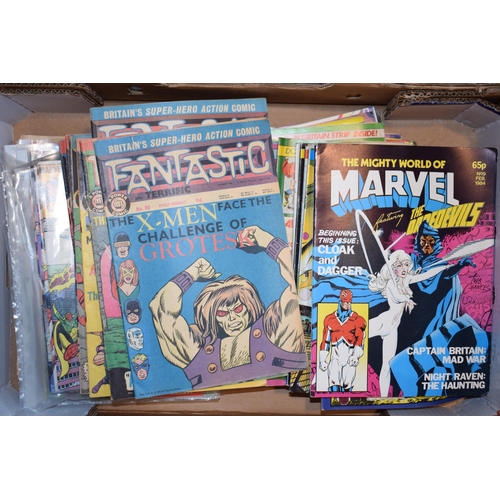 364 - A large collection of vintage comics to include 'Marvel' and 'A Power Comic' comics, 'Marvel Team-Up... 