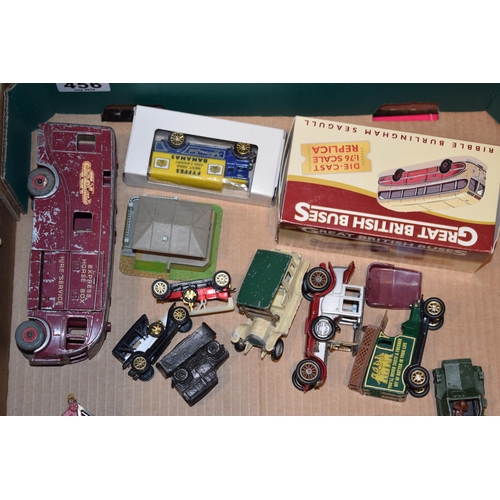 456 - A mixed collection of vintage model die cast vehicles to include boxed Matchbox 'Models of Yesteryea... 