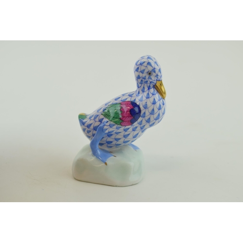 7 - Herend Pottery miniature figure of a duck on base, in green fishnet decoration, 6.5cm tall.