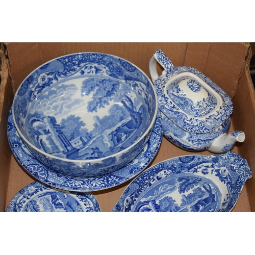 81 - A collection of Copeland Spode's Italian pottery to include two lidded square veg dishes, a teapot, ... 