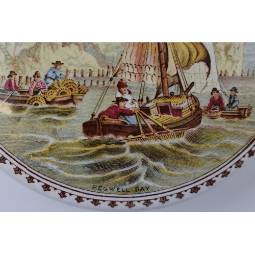 129 - Prattware pot lid 'Pegwell Bay’ Lobster Fishing. Fluer-de-lis border. Diameter 12cm.